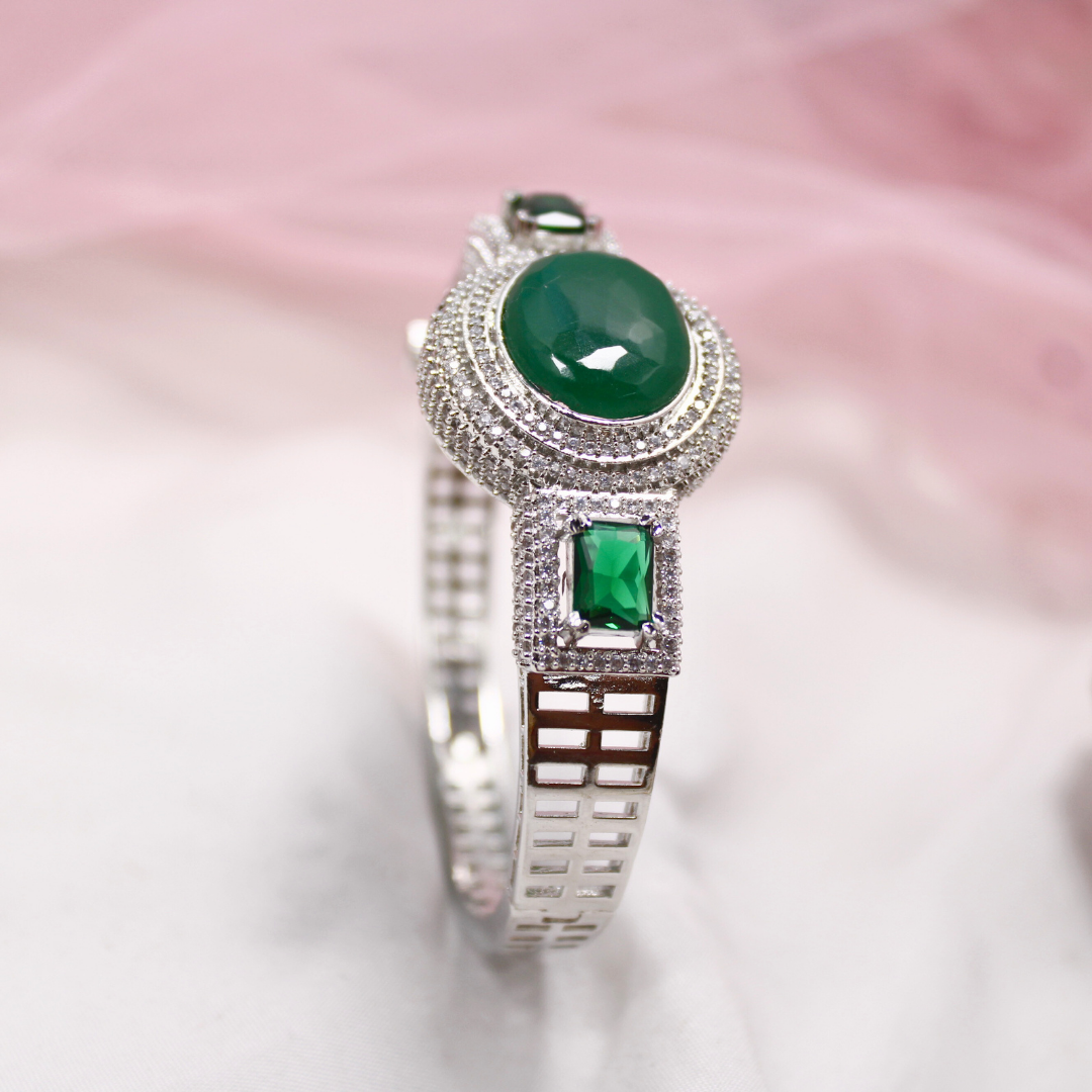 Green Stone Openable Kada β Silver Finish Luxury Bracelet