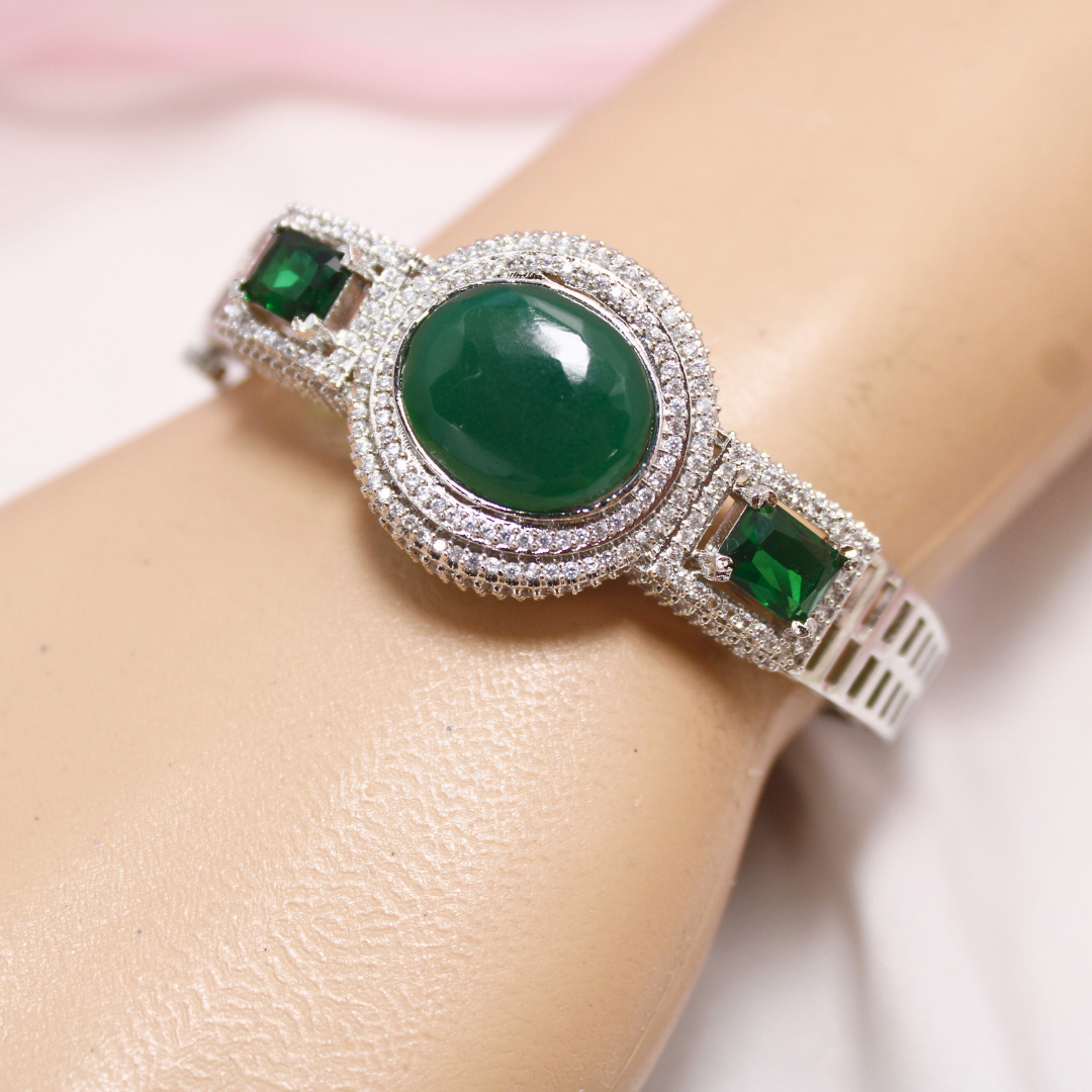 Green Stone Openable Kada β Silver Finish Luxury Bracelet