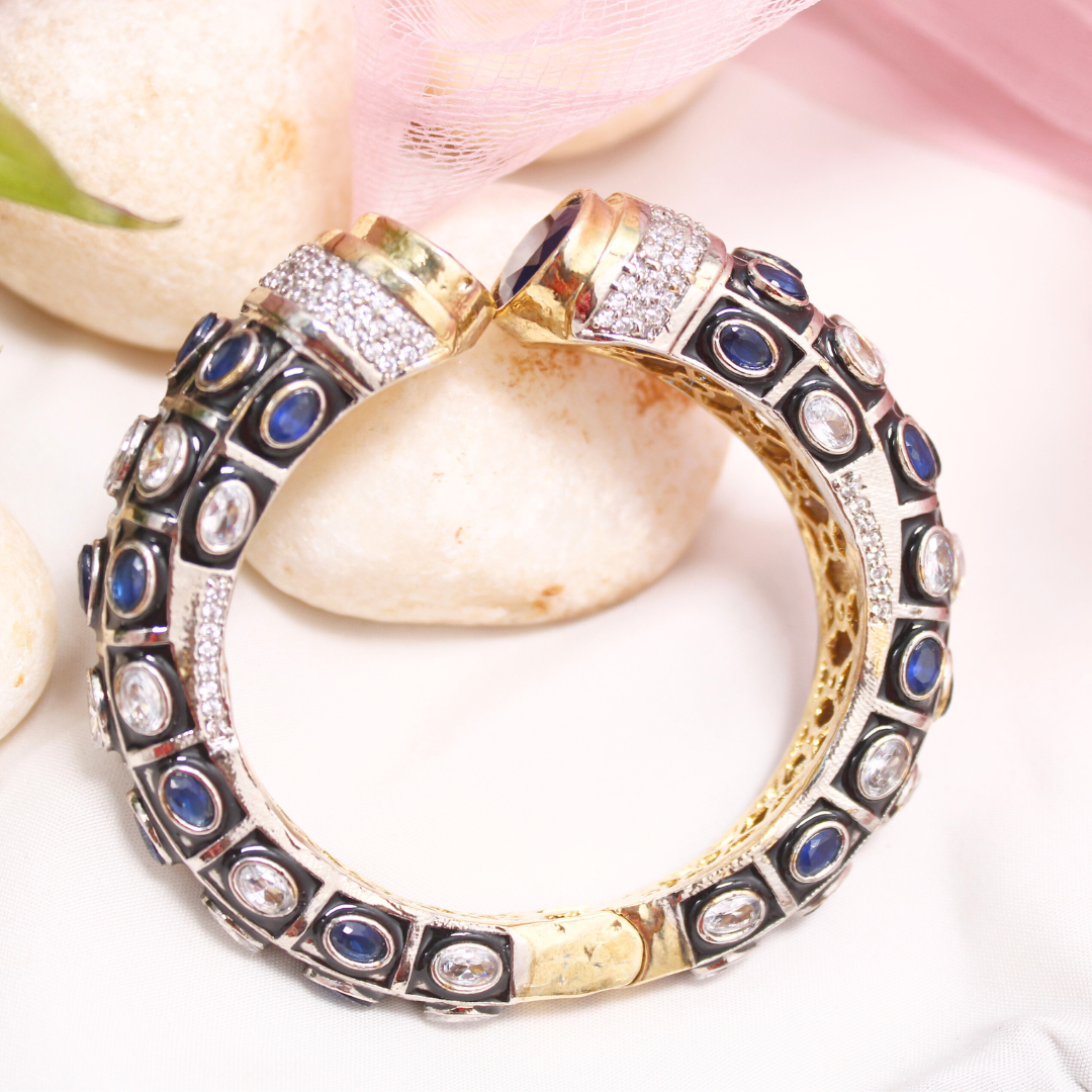 Rajwadi Stone & Meenakari Kada – Gold Plated Blue & White Openable Bangle