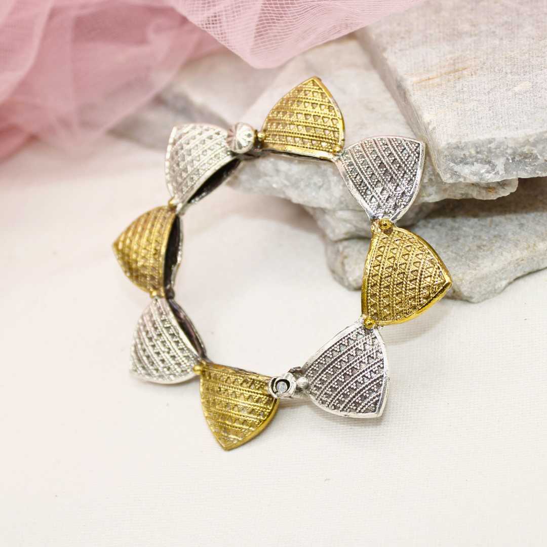 Dual-Tone Openable Kada – Gold & Silver Engraved Statement Bracelet