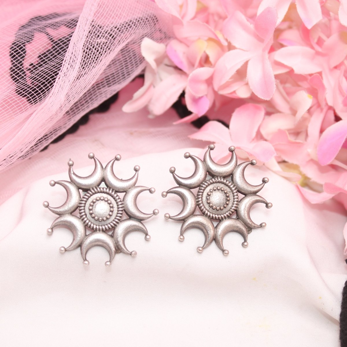 7 CHAAND NECKLACE SET