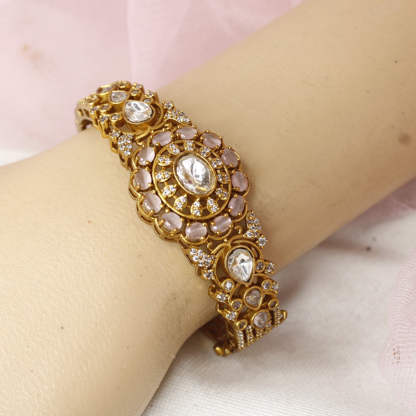 Elegant Antique Polki Kada with Rose Pink Stones