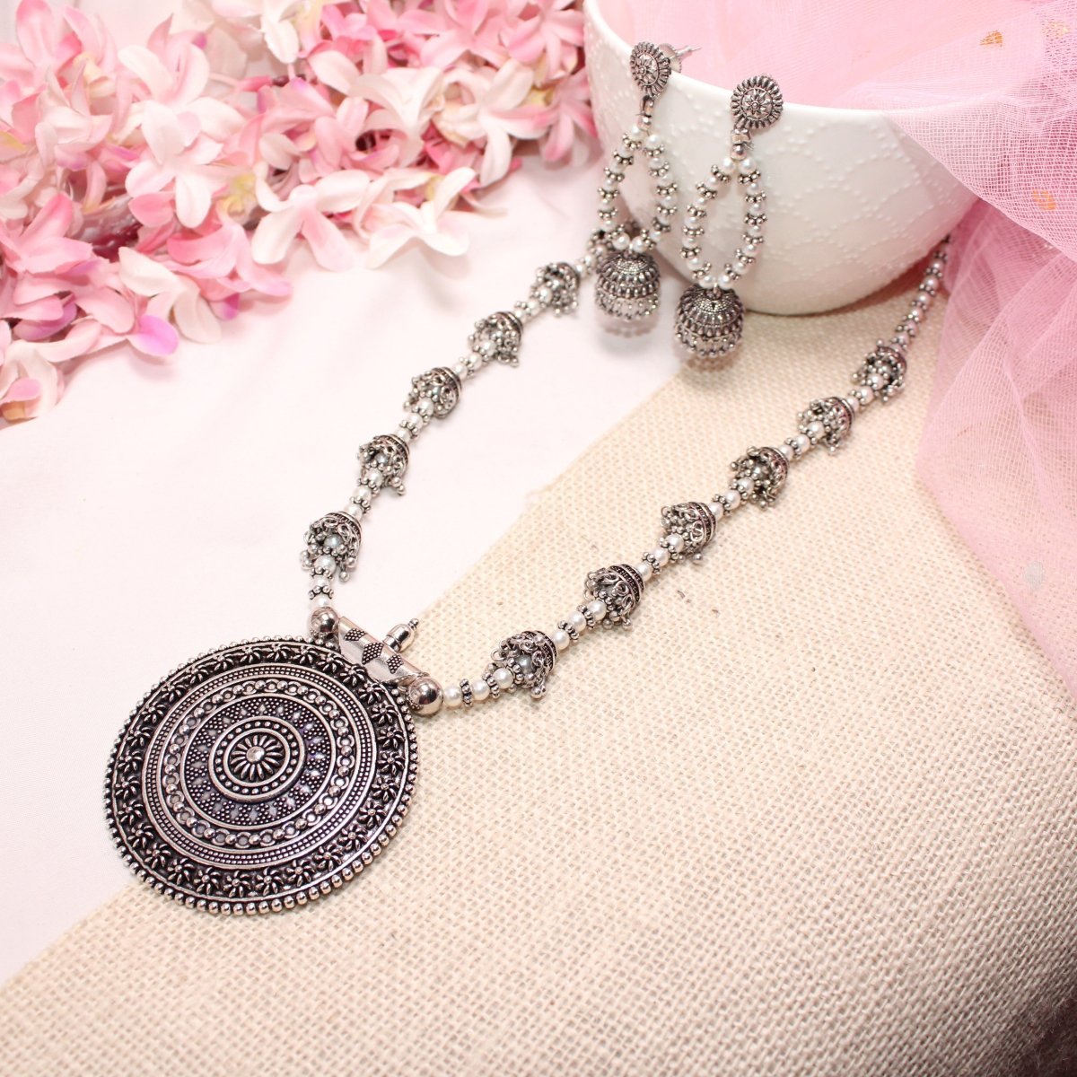 BANJARA PENDANT SET - JHUMKI PATTERN - CHAKRA - WHITE