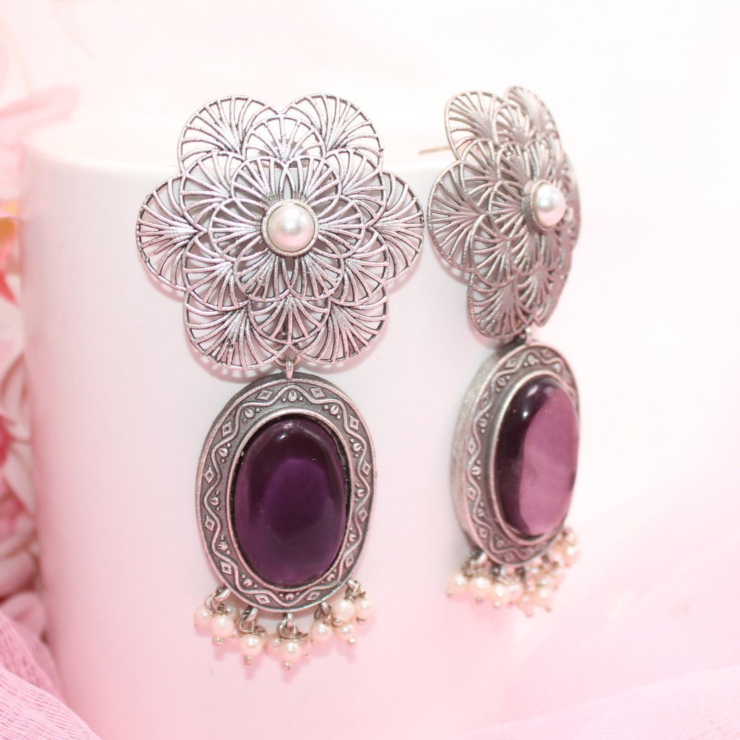 BIG FLOWER JAALI WITH MONALISA STONE EARRING-PURPLE