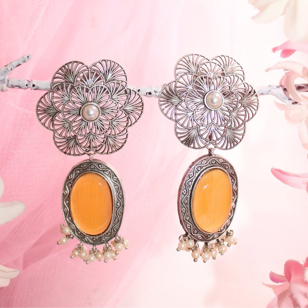BIG FLOWER JAALI WITH MONALISA STONE EARRING - YELLOW