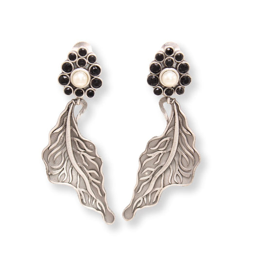 Black sculpted leaf earrings