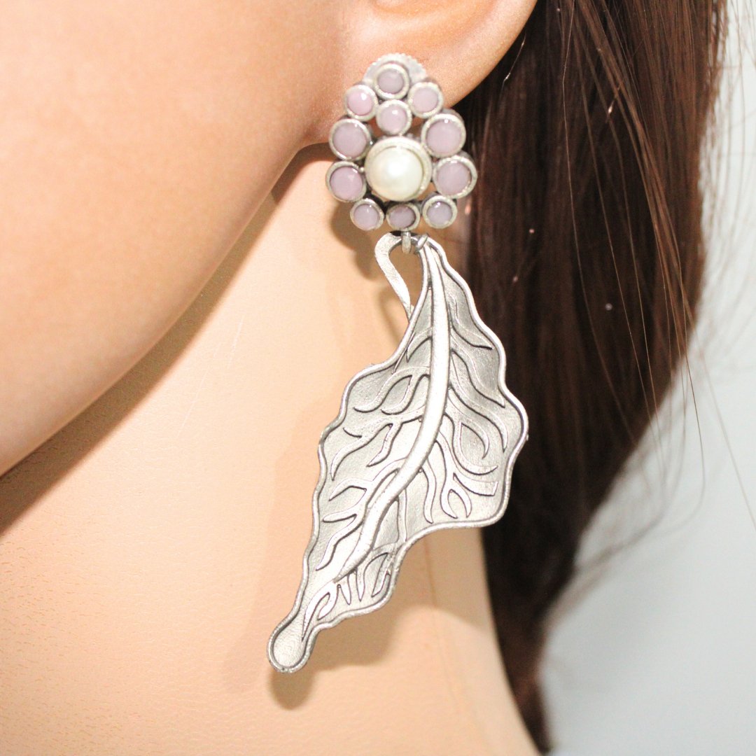 BIG LEAF EARRING DANGLER - PINK