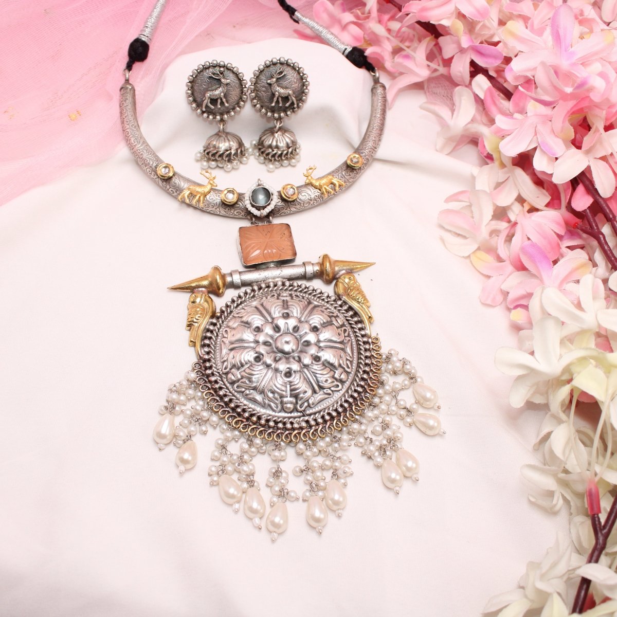 BOHO CHAKRA PATTERN HASLI NECKLACE - ORANGE