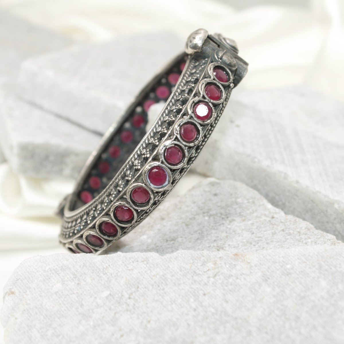 BOHO CHAKRA PATTERN MULTI STONE KADA - RED