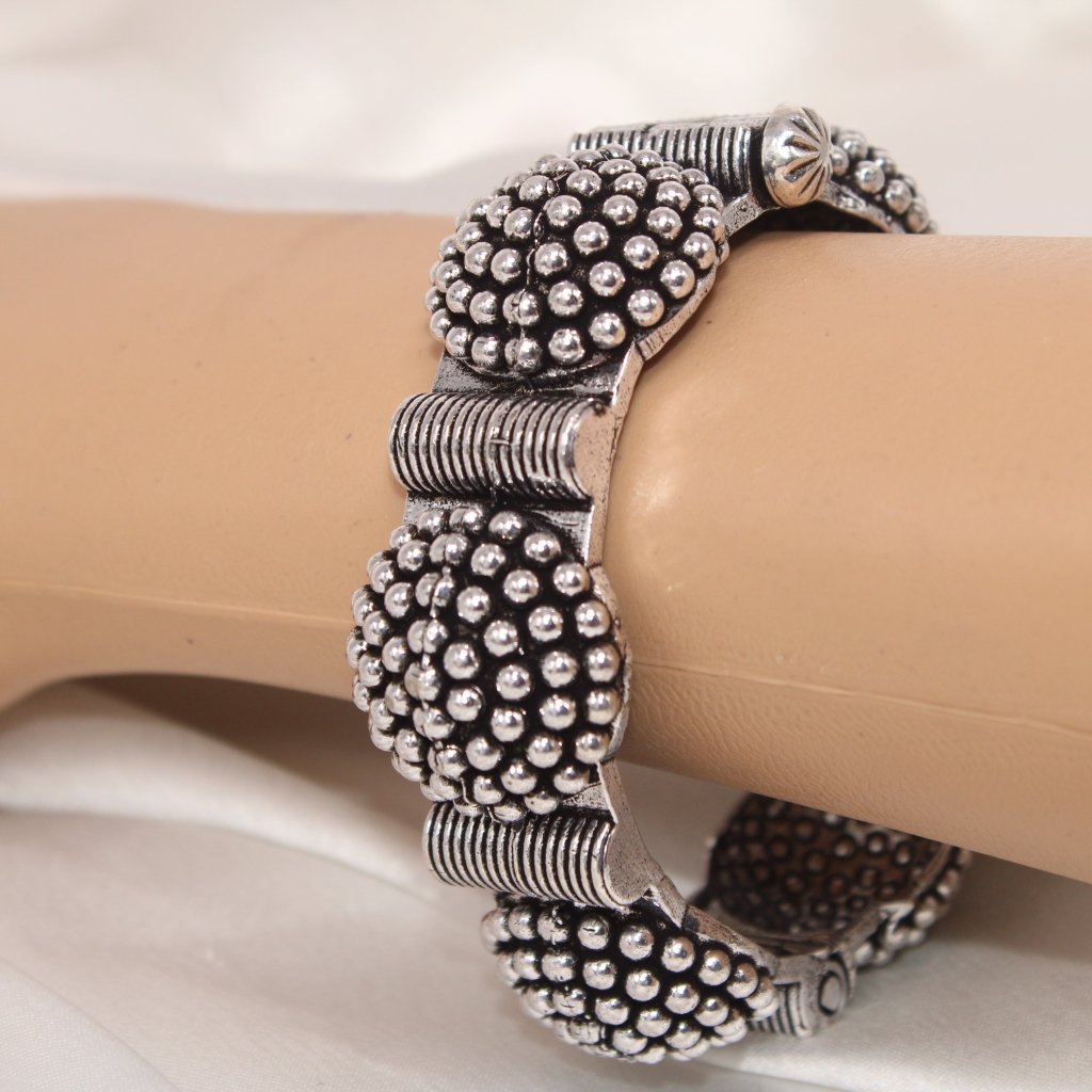 BOHO KADA DOT DOT PATTERN - SINGLE KADA