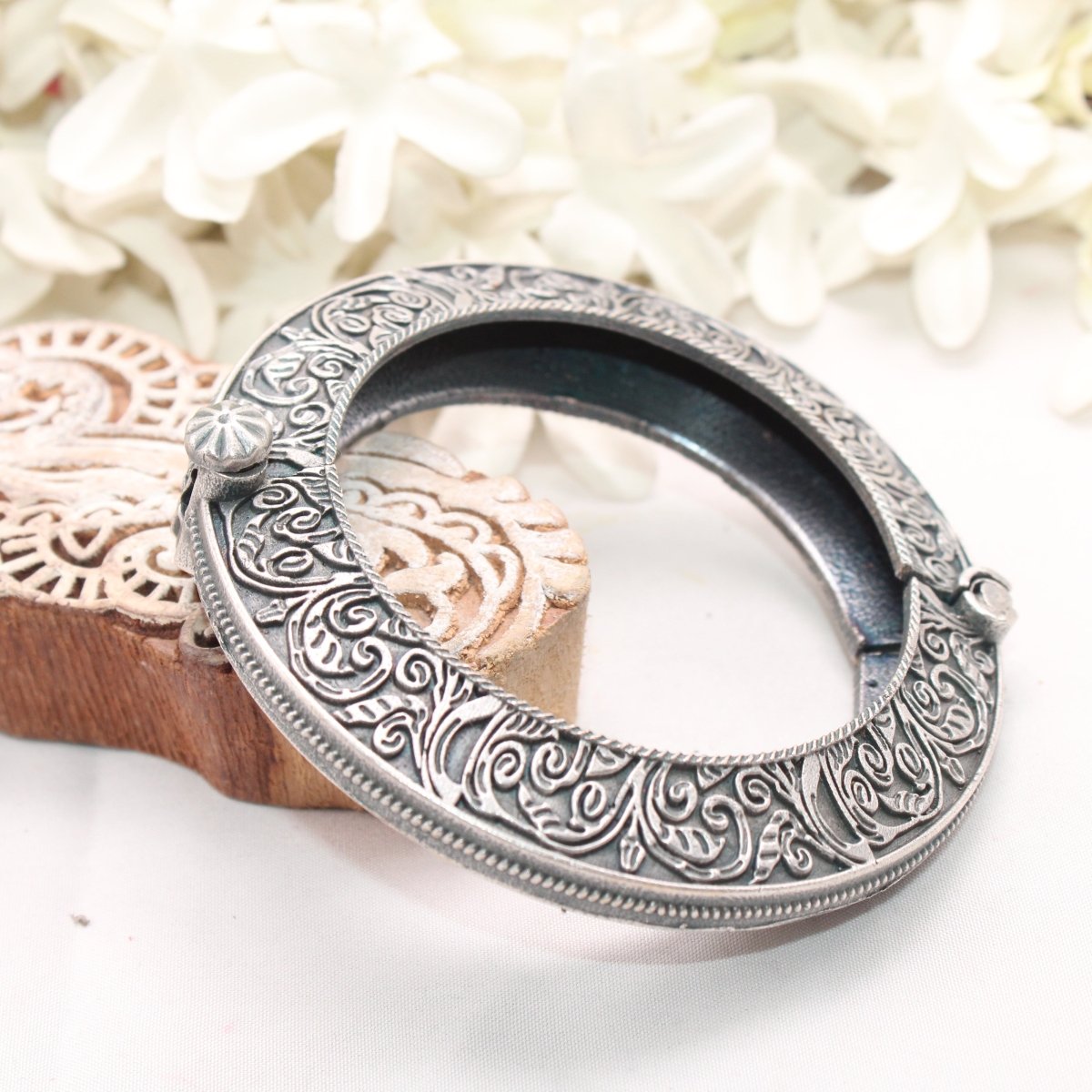 BOHO VINTAGE LOOK SINGLE KADA - FLAT KARIGIRI KADA