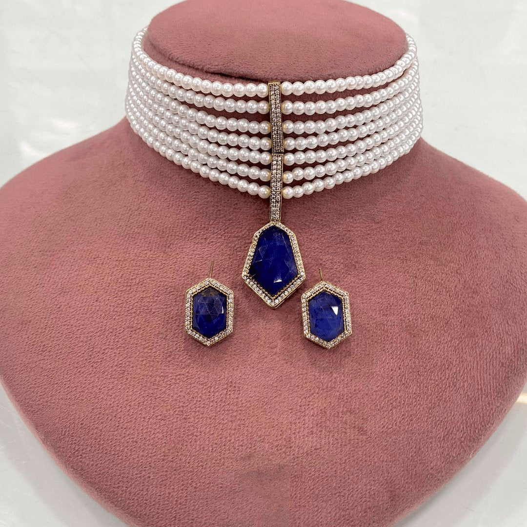 Celebrity-Inspired Blue Doublet Stone Pearl Choker