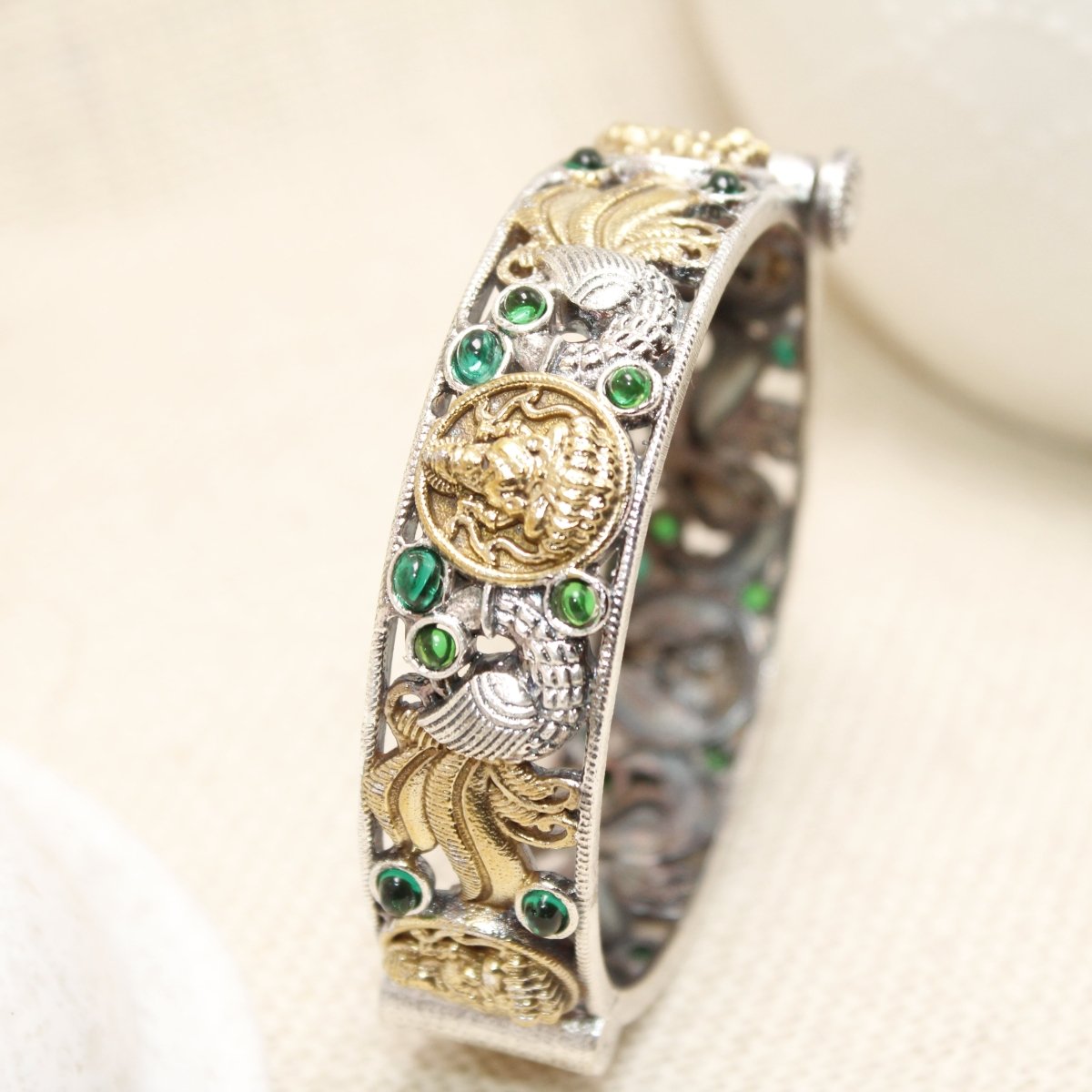 DUAL - TONE LAXMI MOR KADA - GREEN
