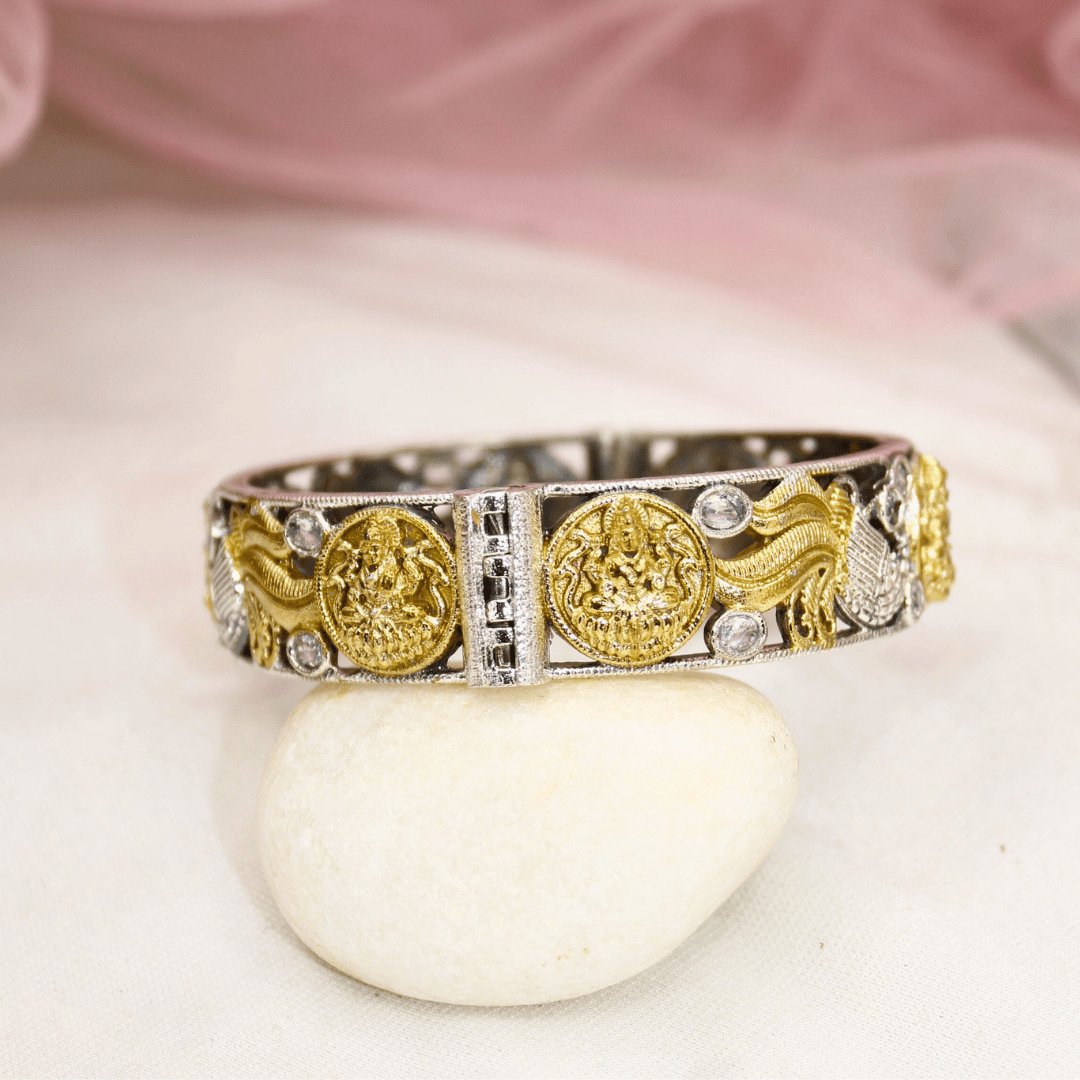 DUAL-TONE ROUND LAXMI MOR KADA-TRANSPARENT