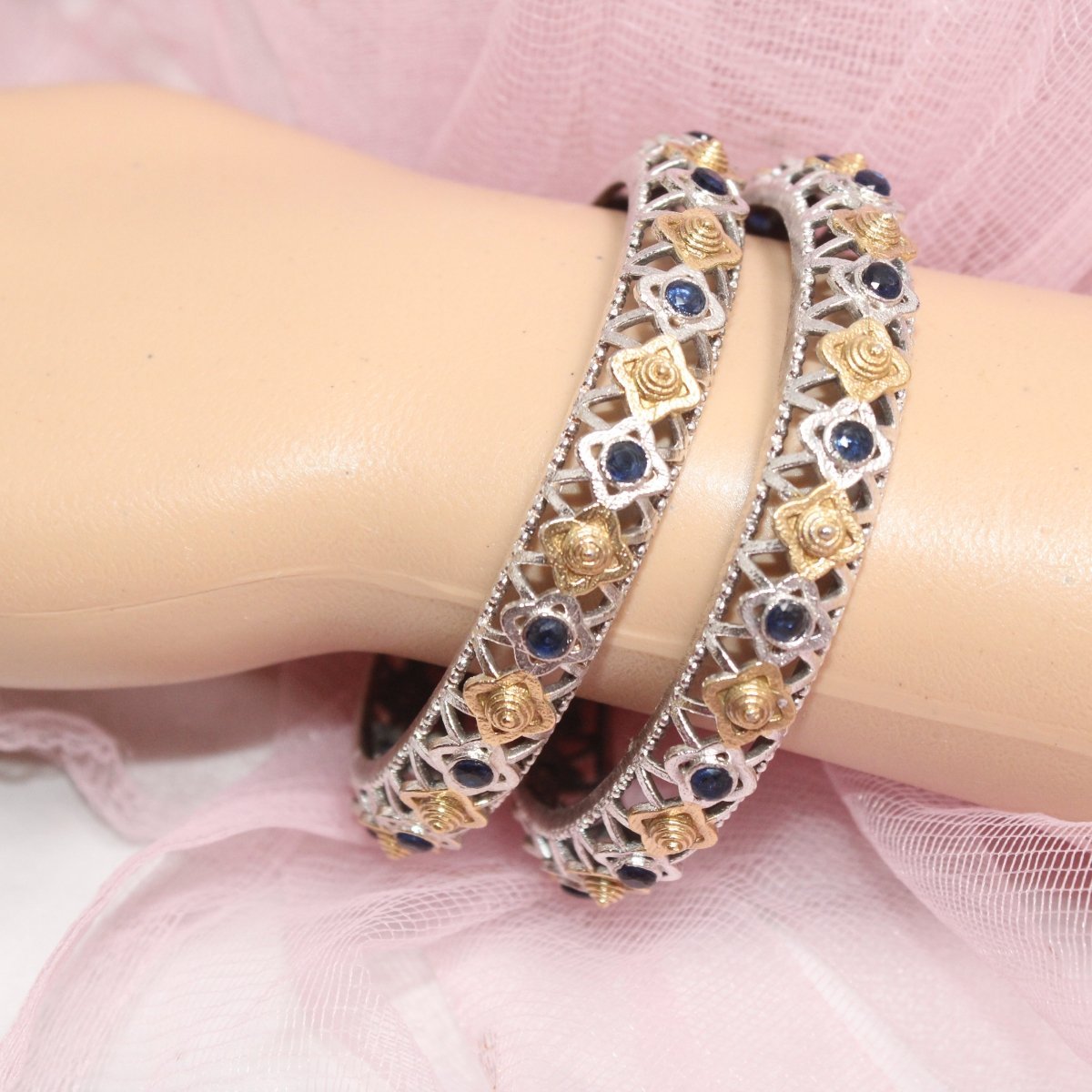 DUAL - TONE TRIKON JAALI RAJPUTANA BANGLE PAIR - SET OF 2 BANGLES - BLUE