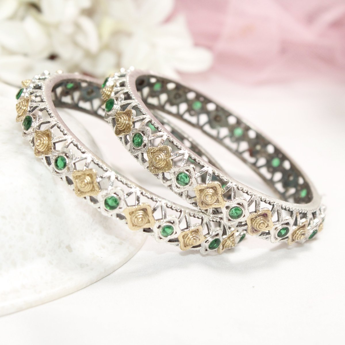 DUAL - TONE TRIKON JAALI RAJPUTANA BANGLE PAIR - SET OF 2 BANGLES - GREEN
