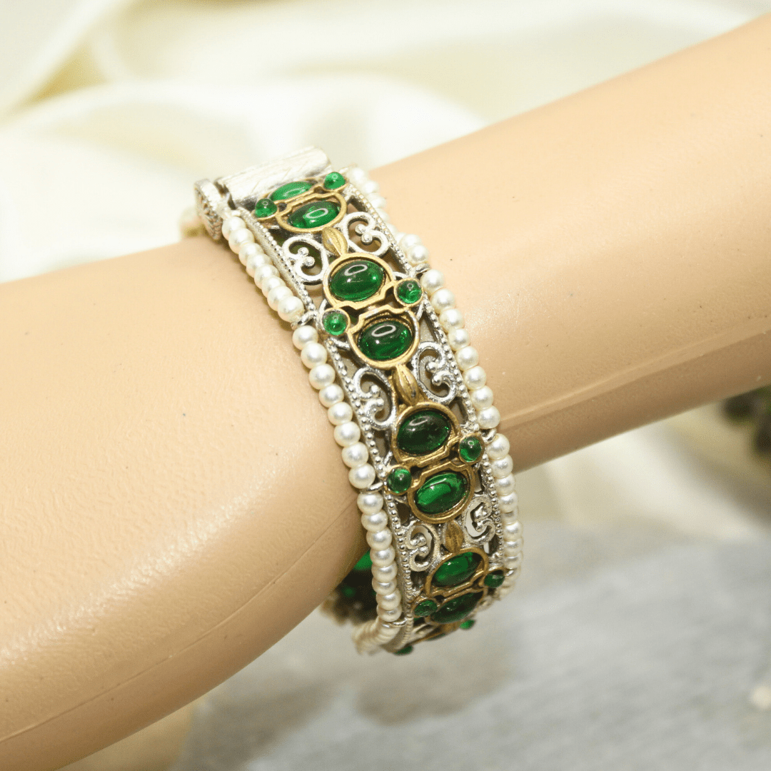 DUAL - TONE WITH PEARL LADI KADA - GREEN