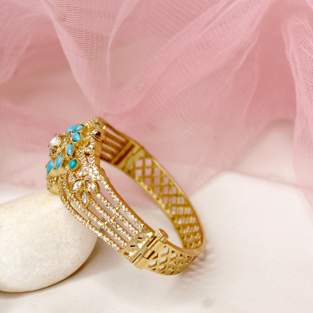 Floral Cluster Kada Turquoise Blue