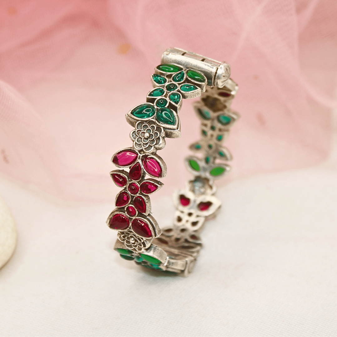 Floral Leaf Design Kada – Red - Green Stones in Tribal Silver Fini