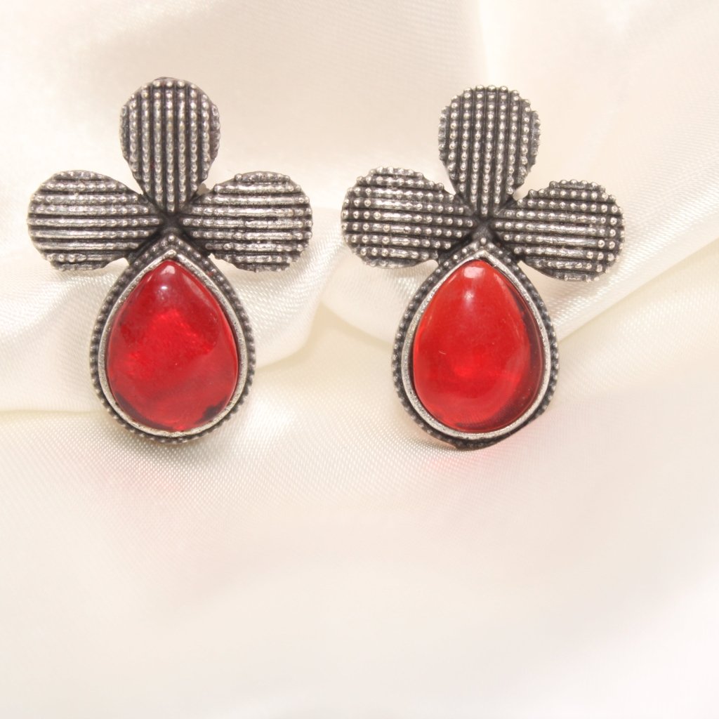 HALF FLOWER & DROP PATTERN STUD WITH STONE - RED