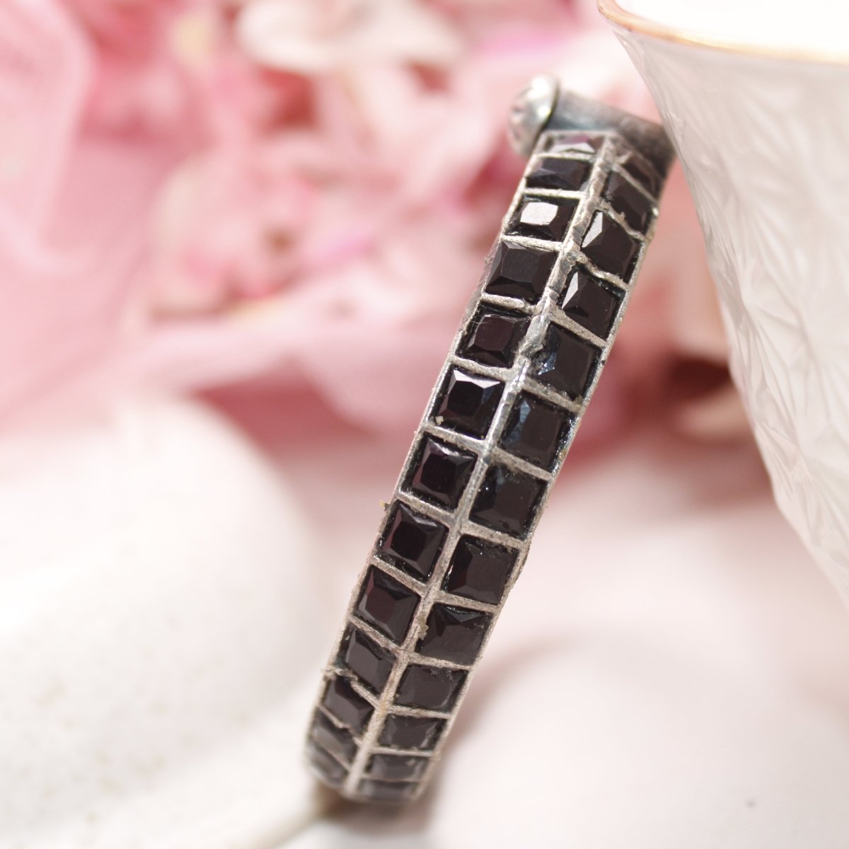 KAASHI - OXIDISED SILVER LOOK ALIKE KADA - BLACK