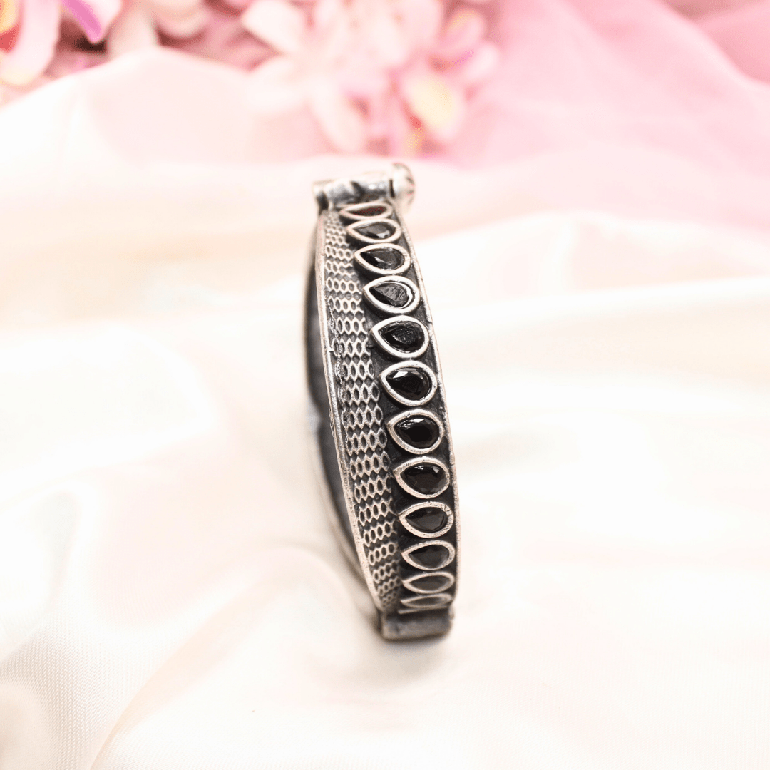 KALIKA VINTAGE LOOK KADA - black