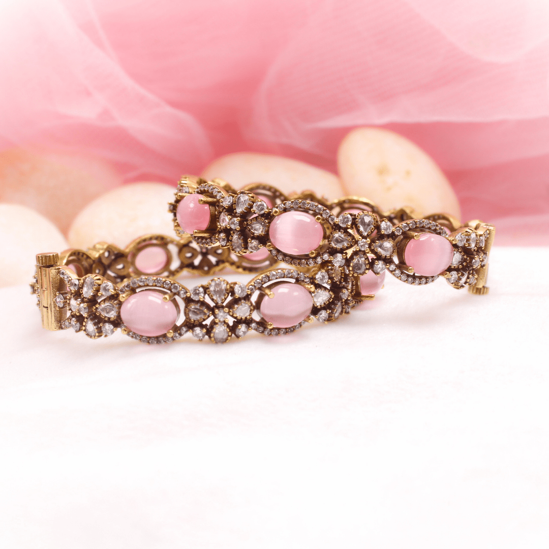 KIRAT ANTIQUE MOISSANITE KADA - (SET OF 2) - PINK