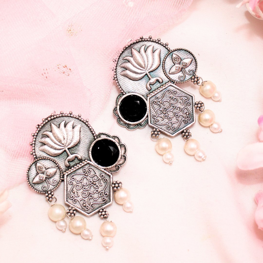 LOTUS FUSION EARRINGS-BLACK