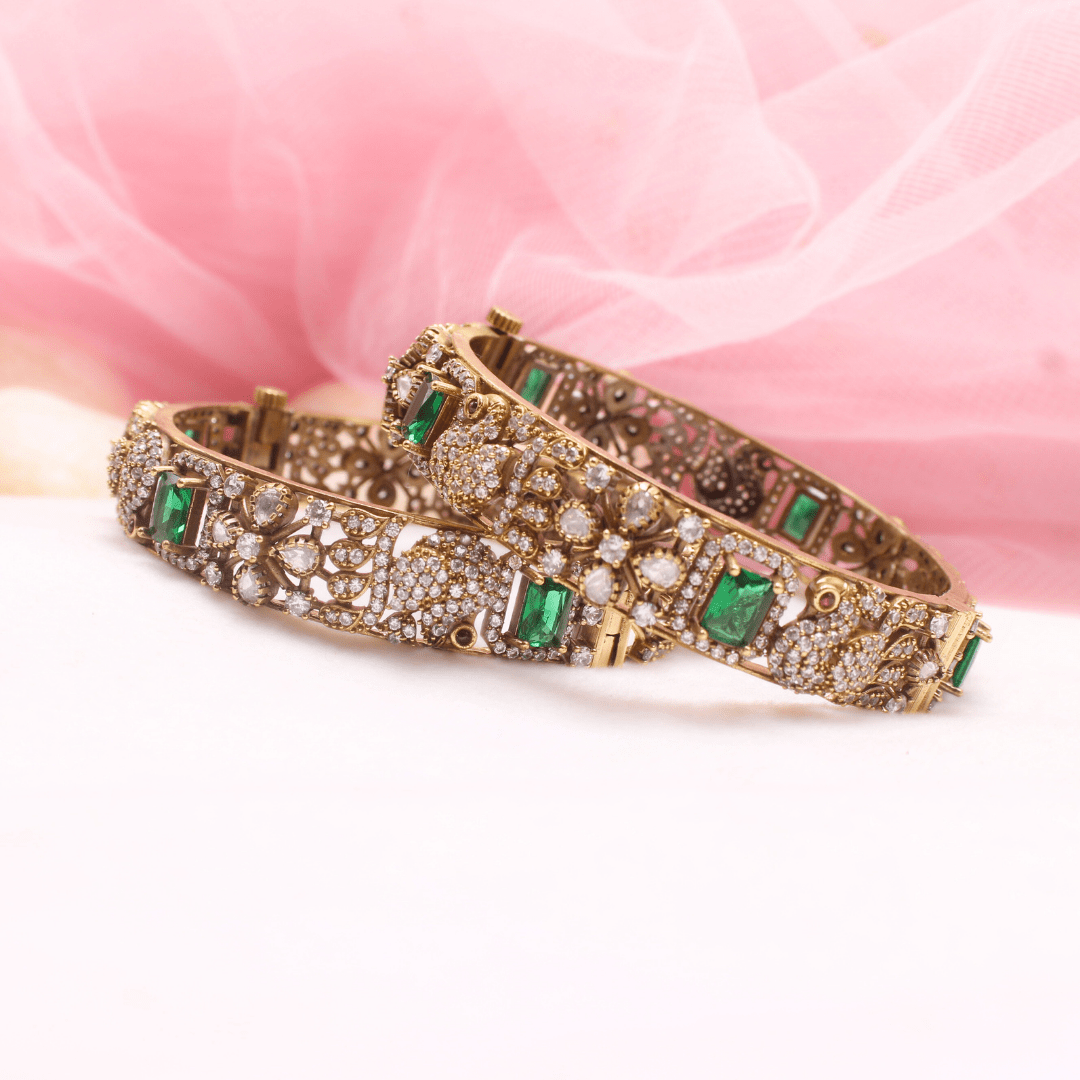 MAYURI ANTIQUE MOISSANITE KADA - (SET OF 2) - GREEN
