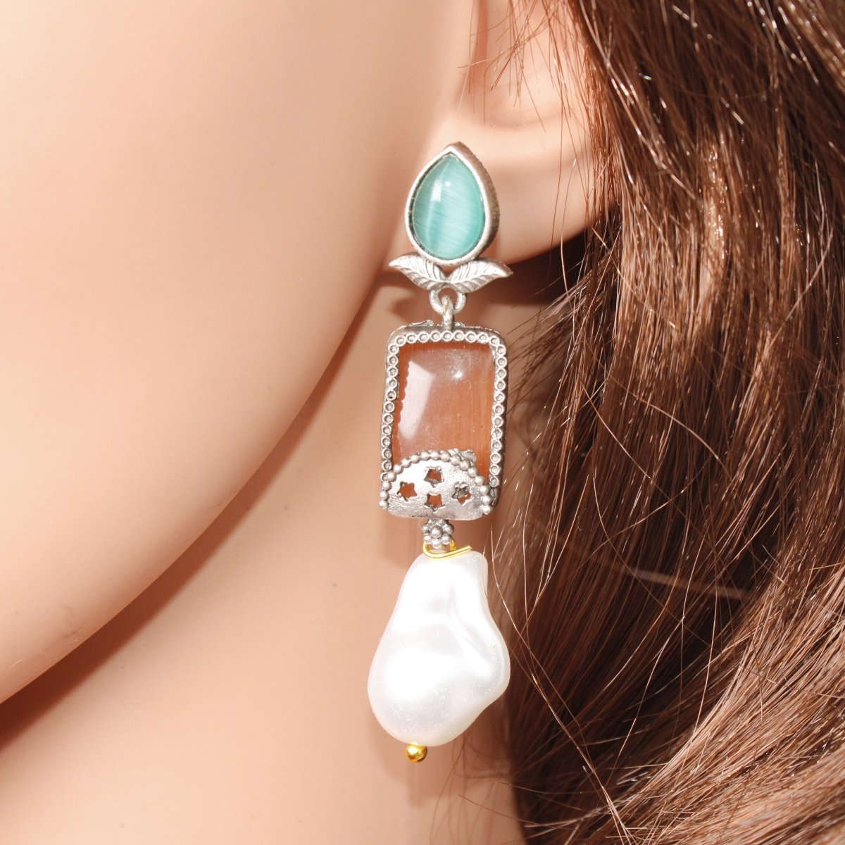 MONALISA STONE DANGLER - ORANGE & GREEN