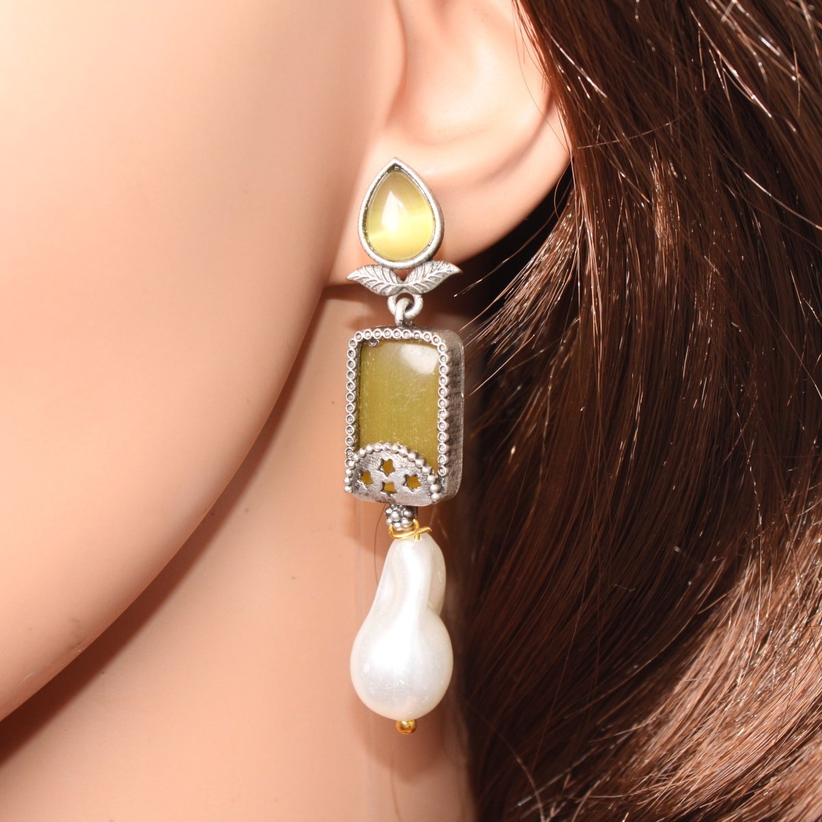 MONALISA STONE DANGLER-YELLOW