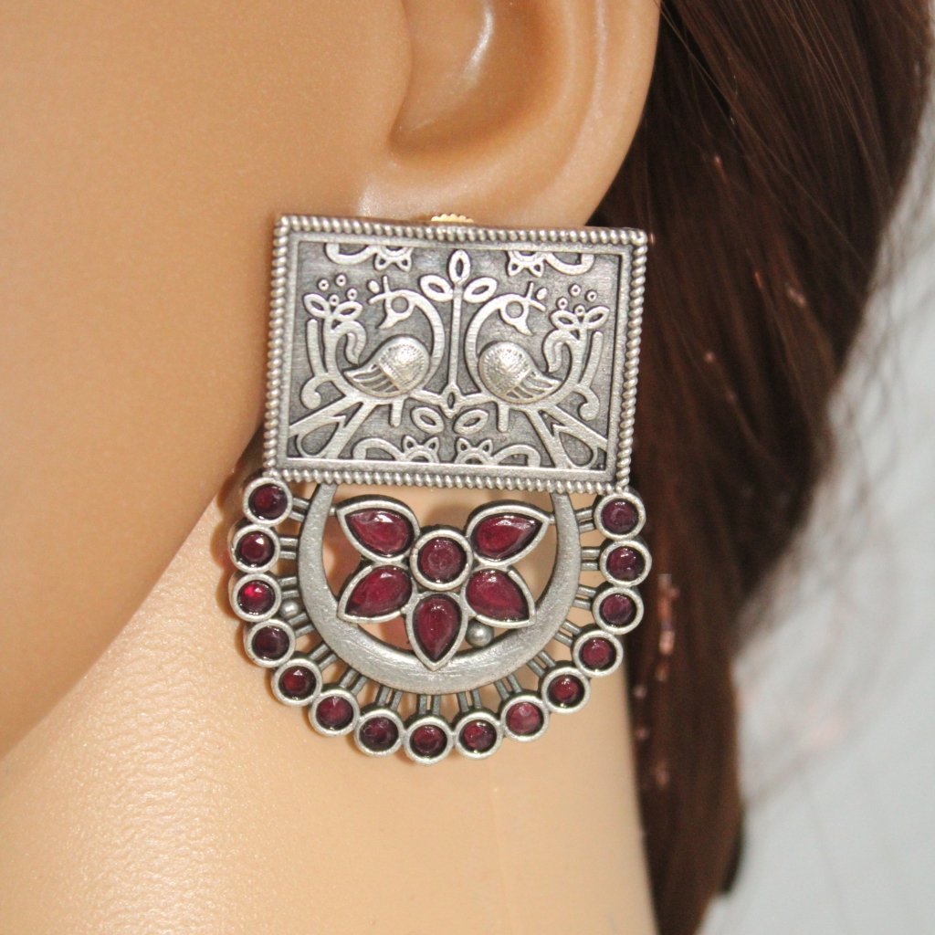 MOR JODA BIG STUD EARRING-MAROON