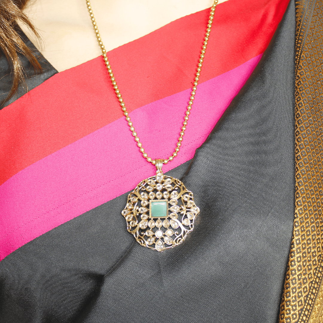 Mughal - Inspired Floral Jadau Pendant Set – Mint & Moissanite Detailing