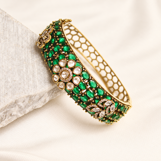 Emerald Green Kundan Mosaic Kada — Retouched product hero view from original photographs