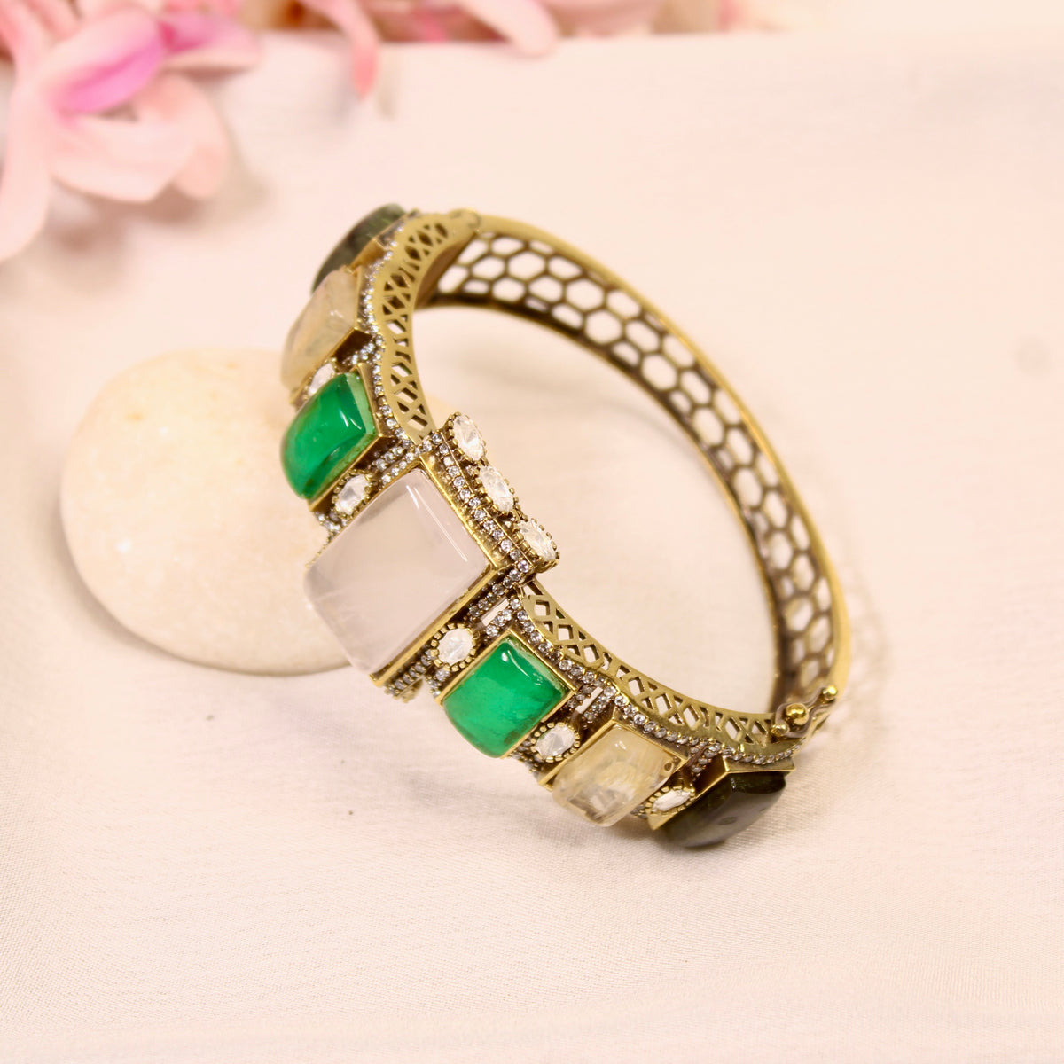 Ivory & Emerald Rectangle Stone Openable Kada – product detail view