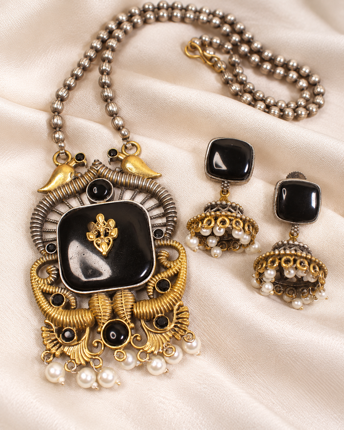 Swan Motif Dual Tone Pendant Set - Black — AI-styled ornament detail view