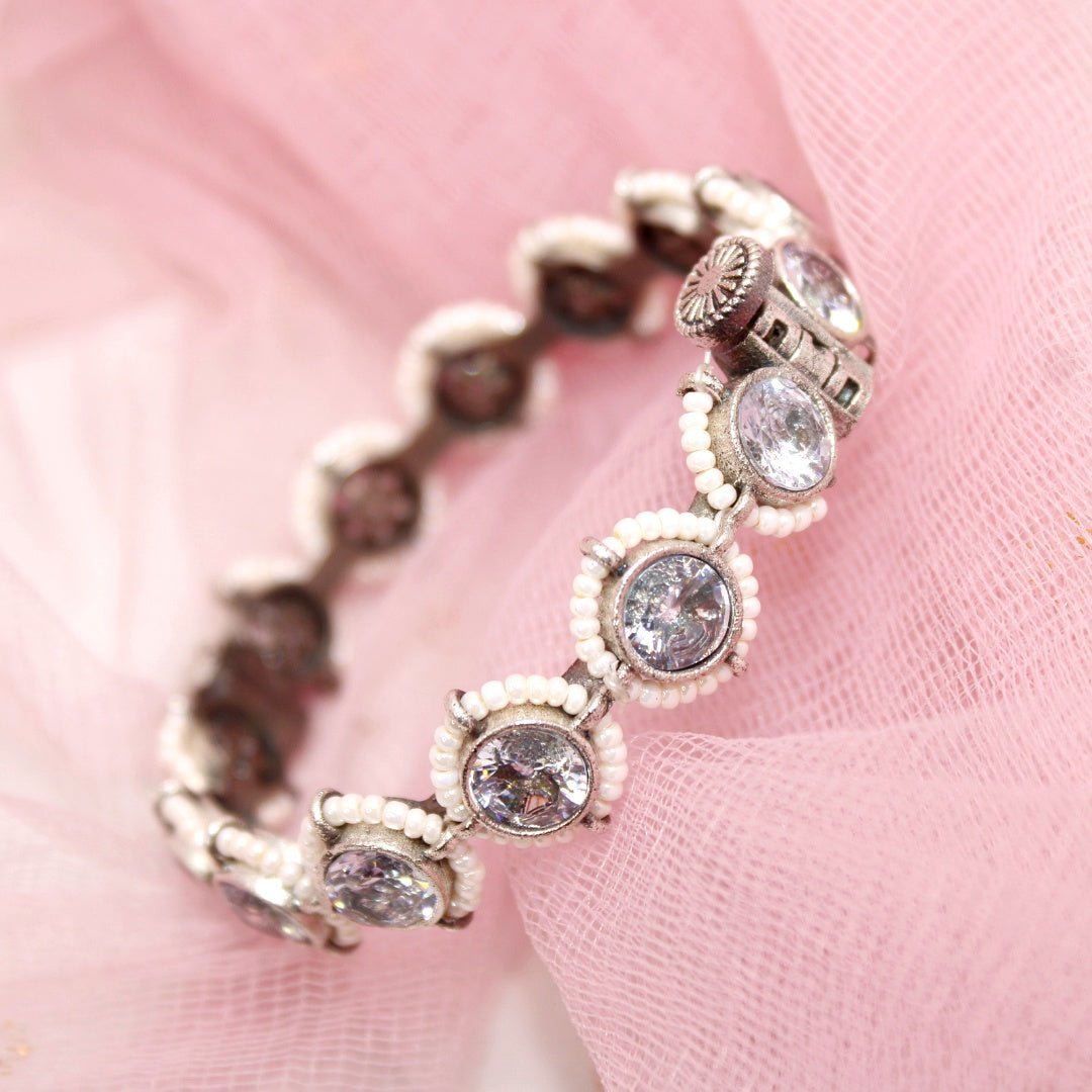 Oxidised Moissanite-Style Pearl Kada – Silver Antique Fini