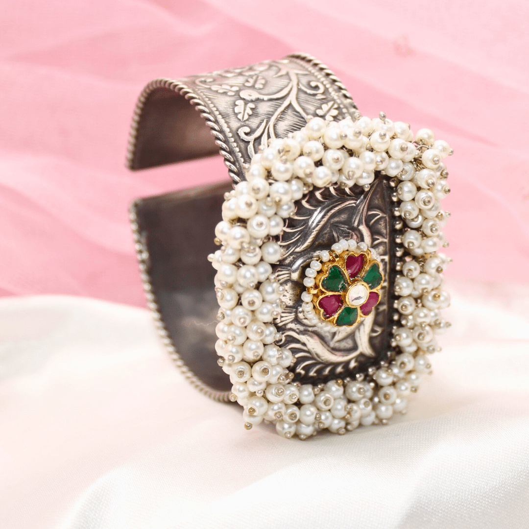 PAACHI KUNDAN KADA - CLASP TYPE