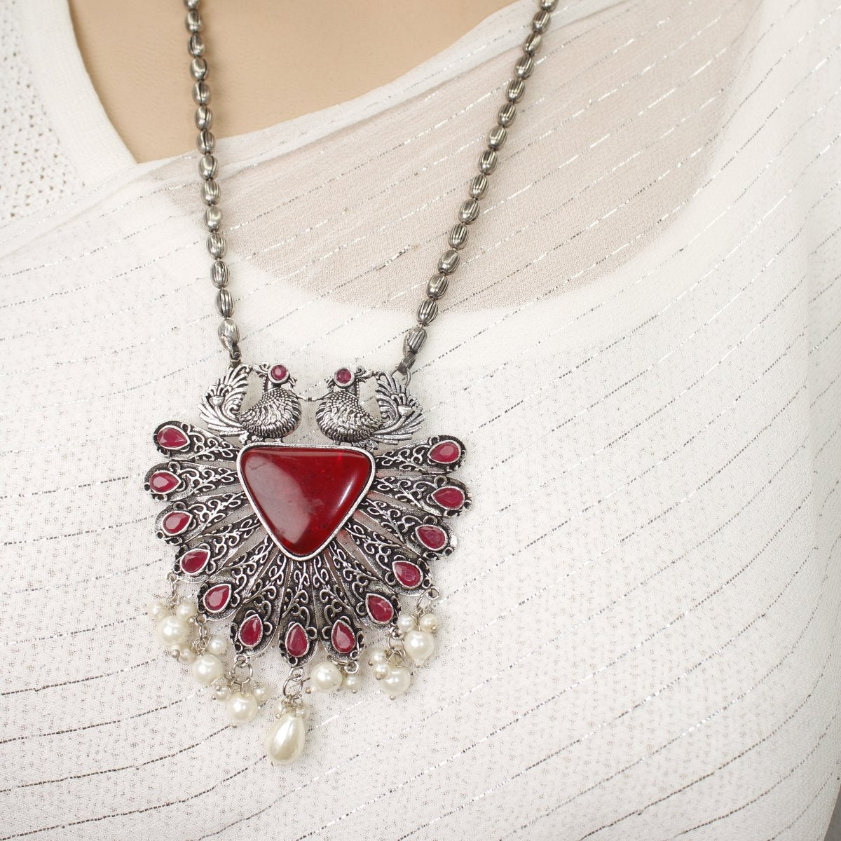 PANKH - SILVER LOOK ALIKE PENDANT SET - RED