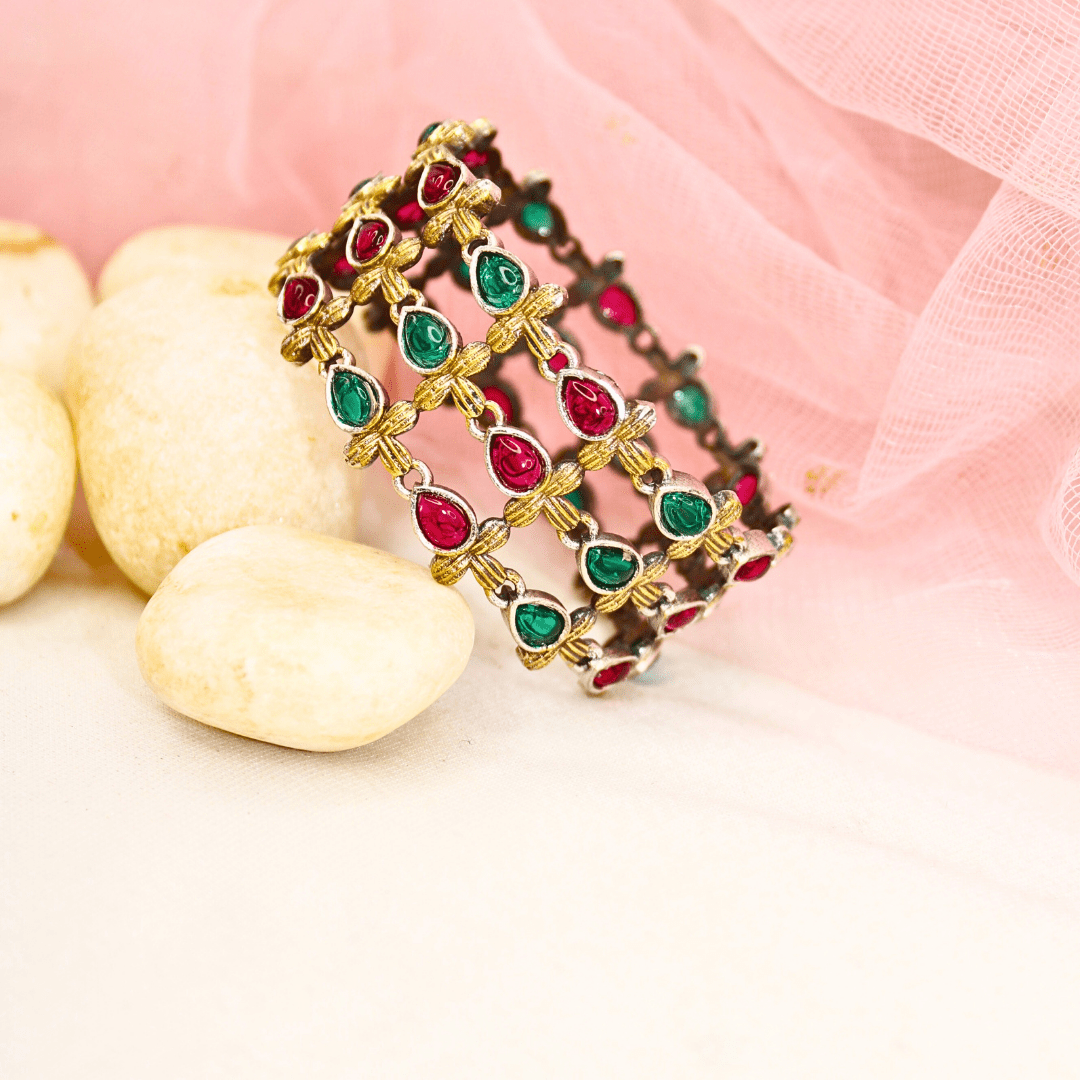 Rajputi Red - Green Stone Kada – Non - Openable Single Bang