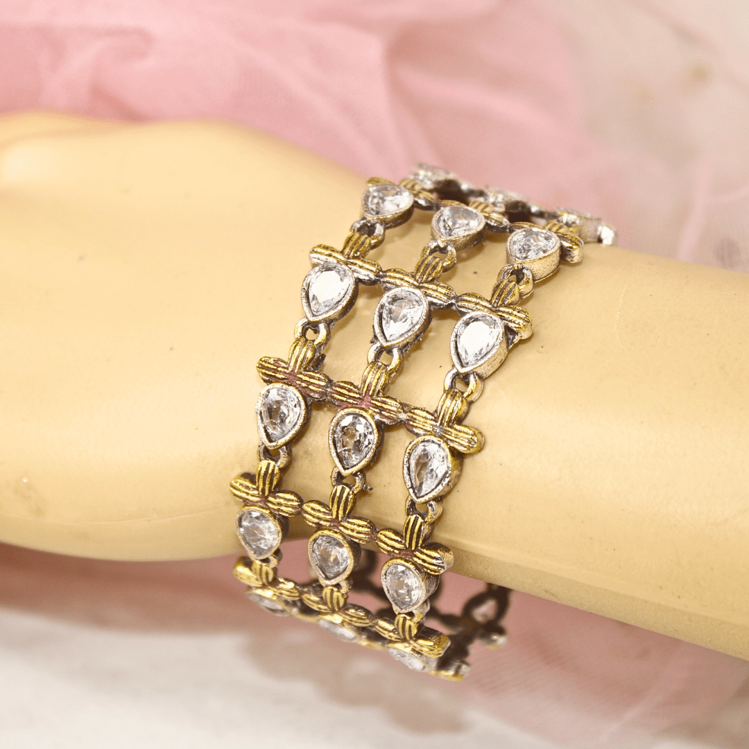 Rajputi White Stone Kada – Non - Openable Single Bang
