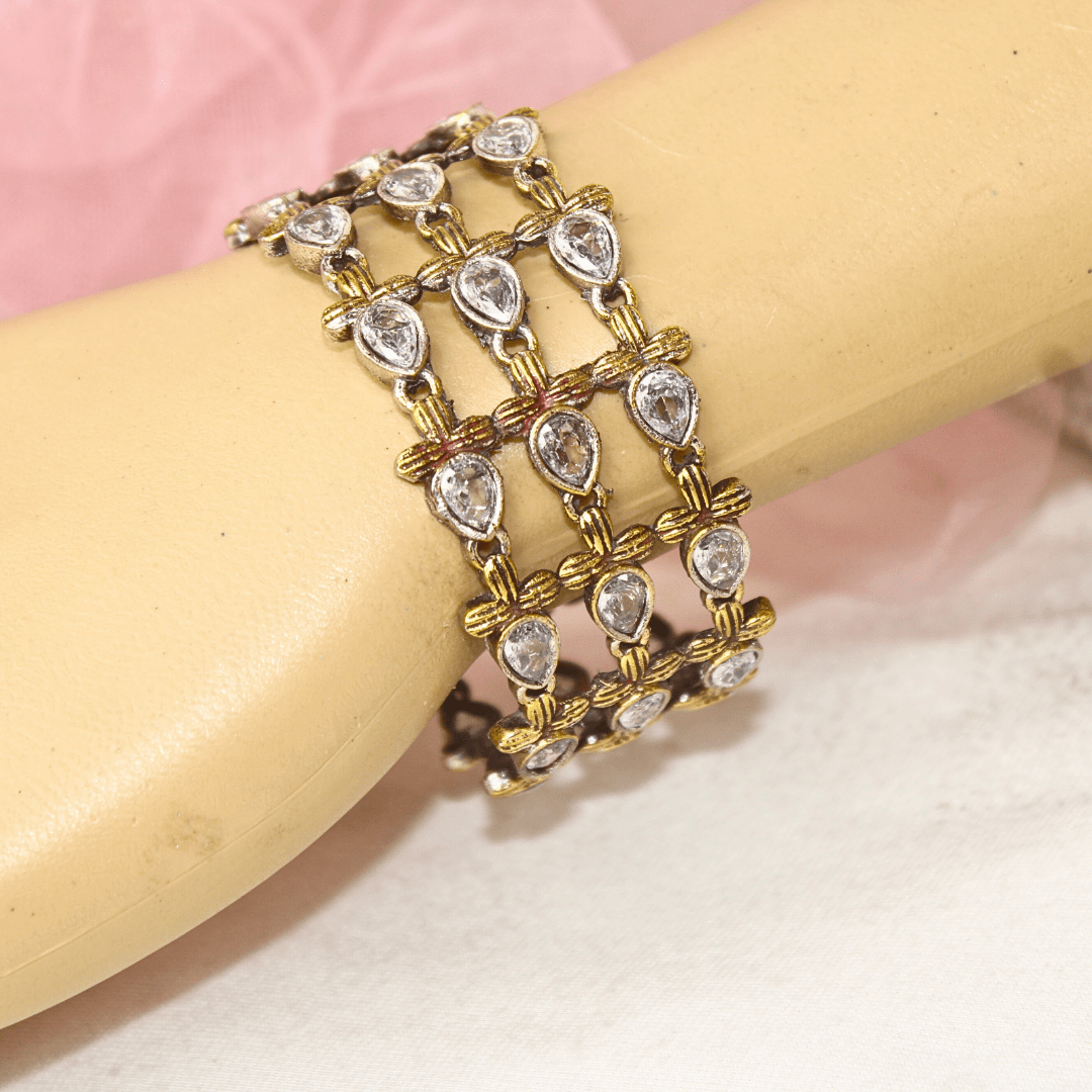 Rajputi White Stone Kada – Non - Openable Single Bang