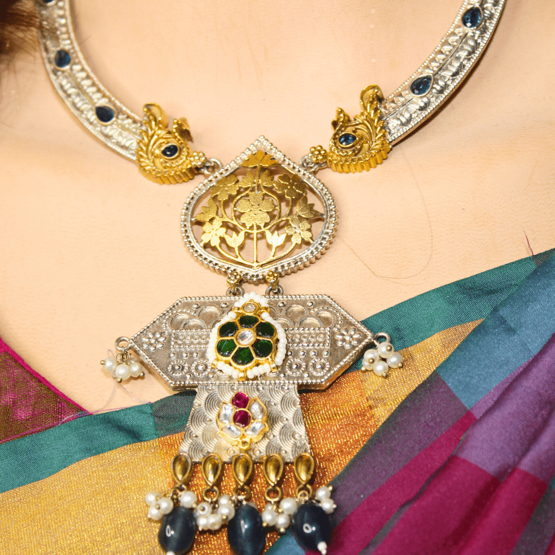 RAJWADI DUAL - TONE PACHI KUNDAN NECKLACE SET