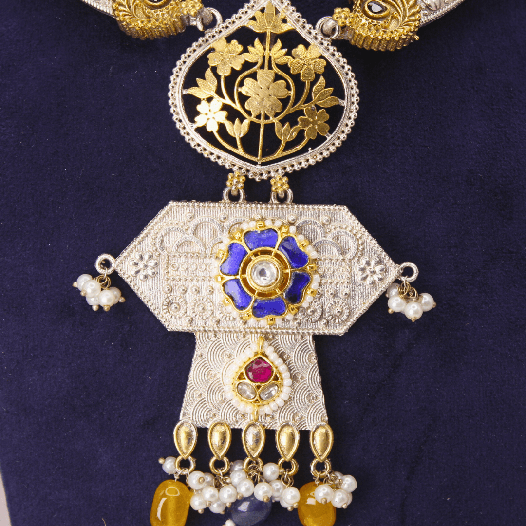 RAJWADI DUAL - TONE PACHI KUNDAN NECKLACE SET