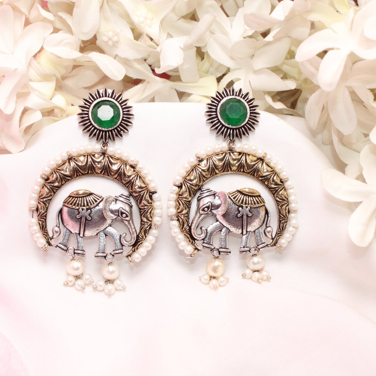 RAJWADI GAJ DUAL - TONE EARRING - GREEN