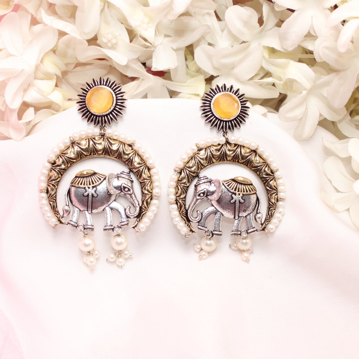 RAJWADI GAJ DUAL - TONE EARRING - YELLOW