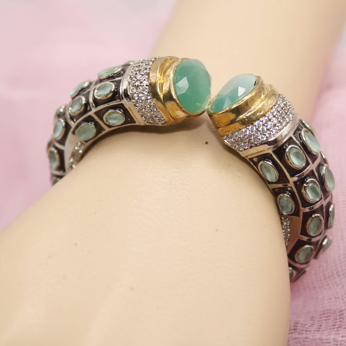 RAJWADI STONE MEENAKARI KADA GOLD PLATED-MINT – Navraee By