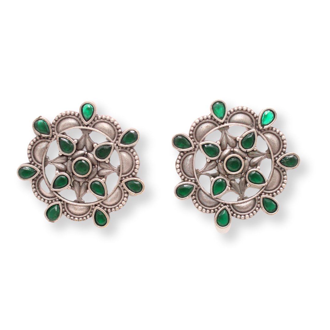 RANGOLI FLOWER STUD - GREEN
