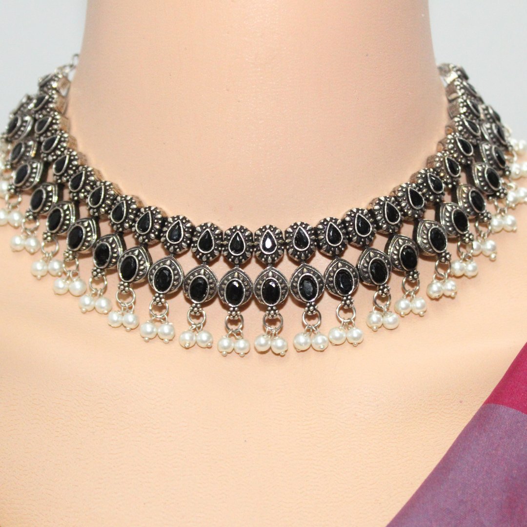 RATNA SHREE NECKLACE SET - BLACK