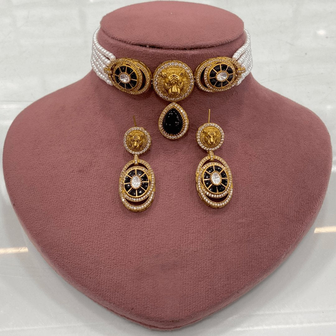 Regal Lion Pearl Choker Set - Inspired Luxury